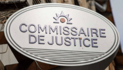 Enseigne de commissaire de justice